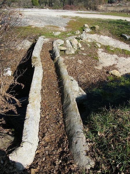 Aqueduto para regadio Coitada.JPG